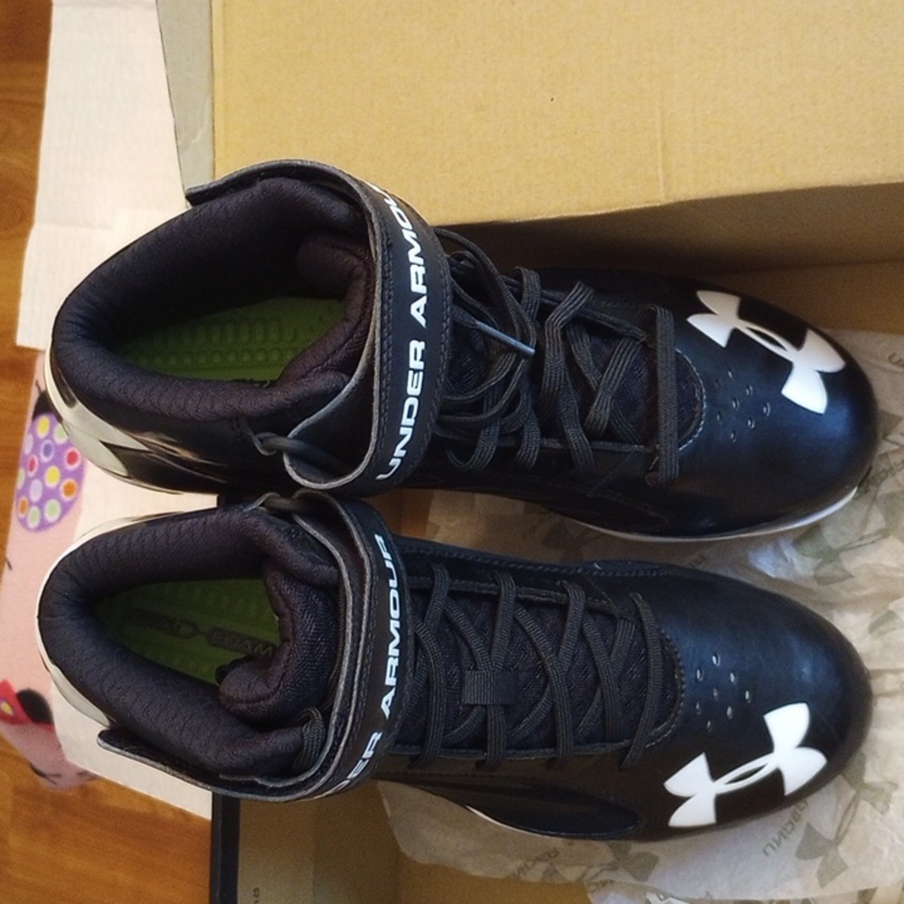 Under Armour Athletic shoes